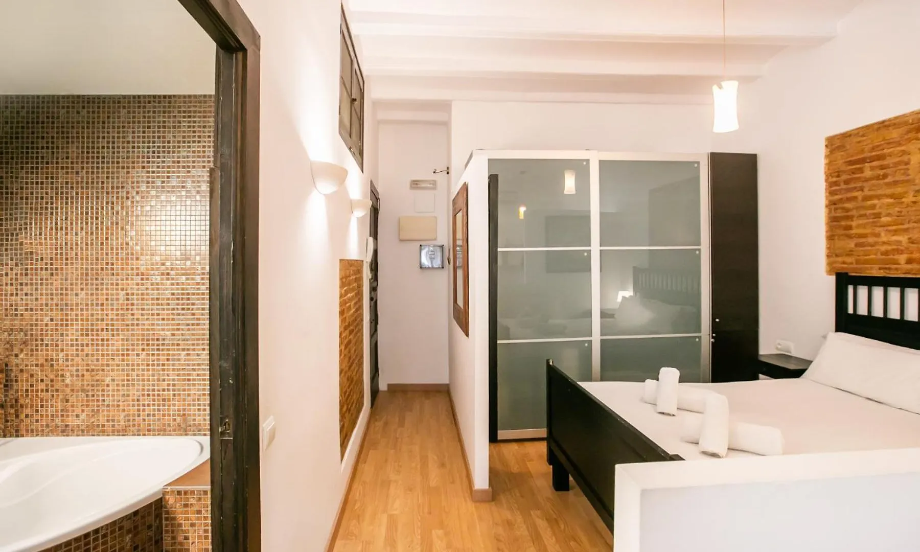 12Gra1070 - Cozy Flat In The Heart Of Gracia! Apartment Barcelona